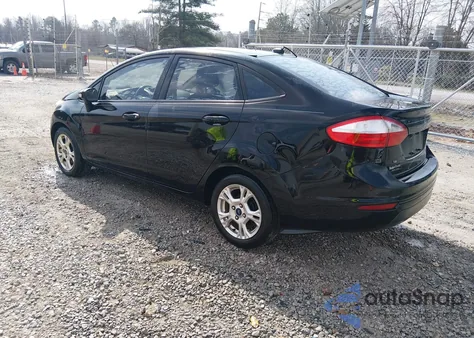 2016 Ford Fiesta Se z USA, uszkodzony, nr VIN 3FADP4BJ4GM106586